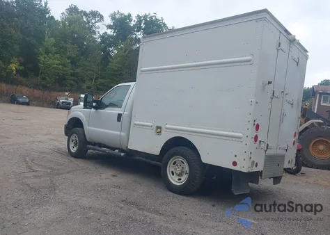 2015 Ford F-250 Xl из США, поврежденный, VIN 1FDBF2B62FEA47574